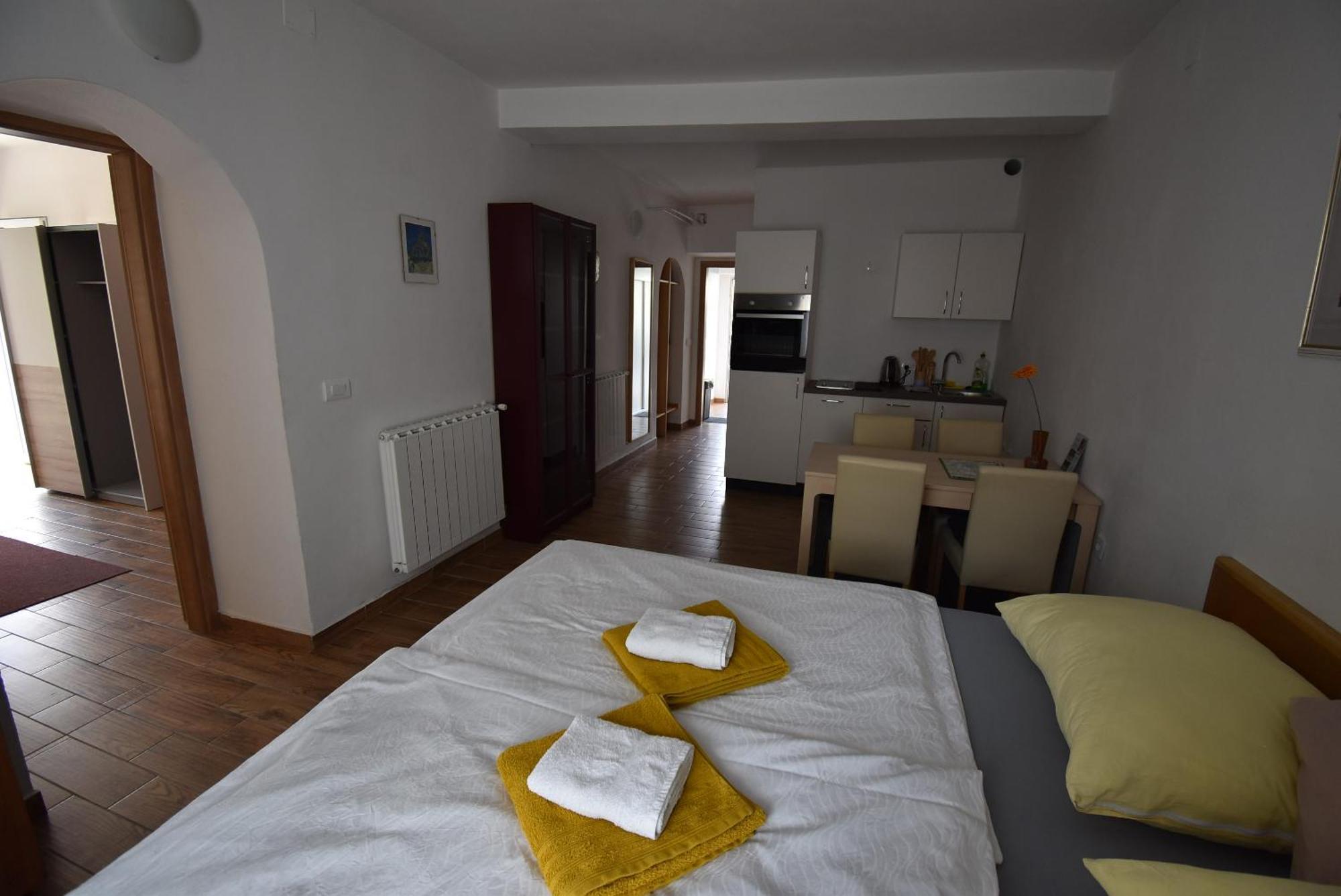 Apartments Free Alps, Massage & Wine Bovec Exterior foto