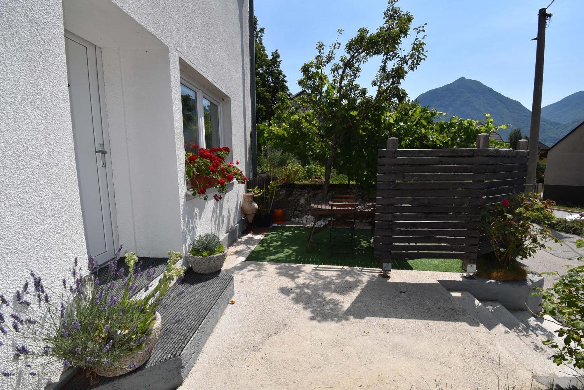Apartments Free Alps, Massage & Wine Bovec Exterior foto